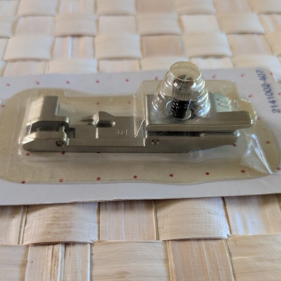 Husqvarna Elastic Foot 2141002-407 - Picture 2 of 5